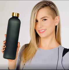 Premium 1L Water Bottle - Golden Elegance, Stylish and Safe Premium Water Bottle Ready to Go