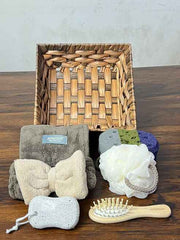 Deluxe Spa Bath Gift Set with Towels and Accessories
